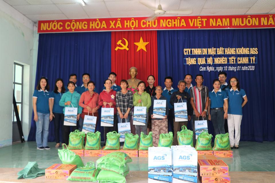 AGS HELD THE “WARM SPRING” CHARITY PROGRAM